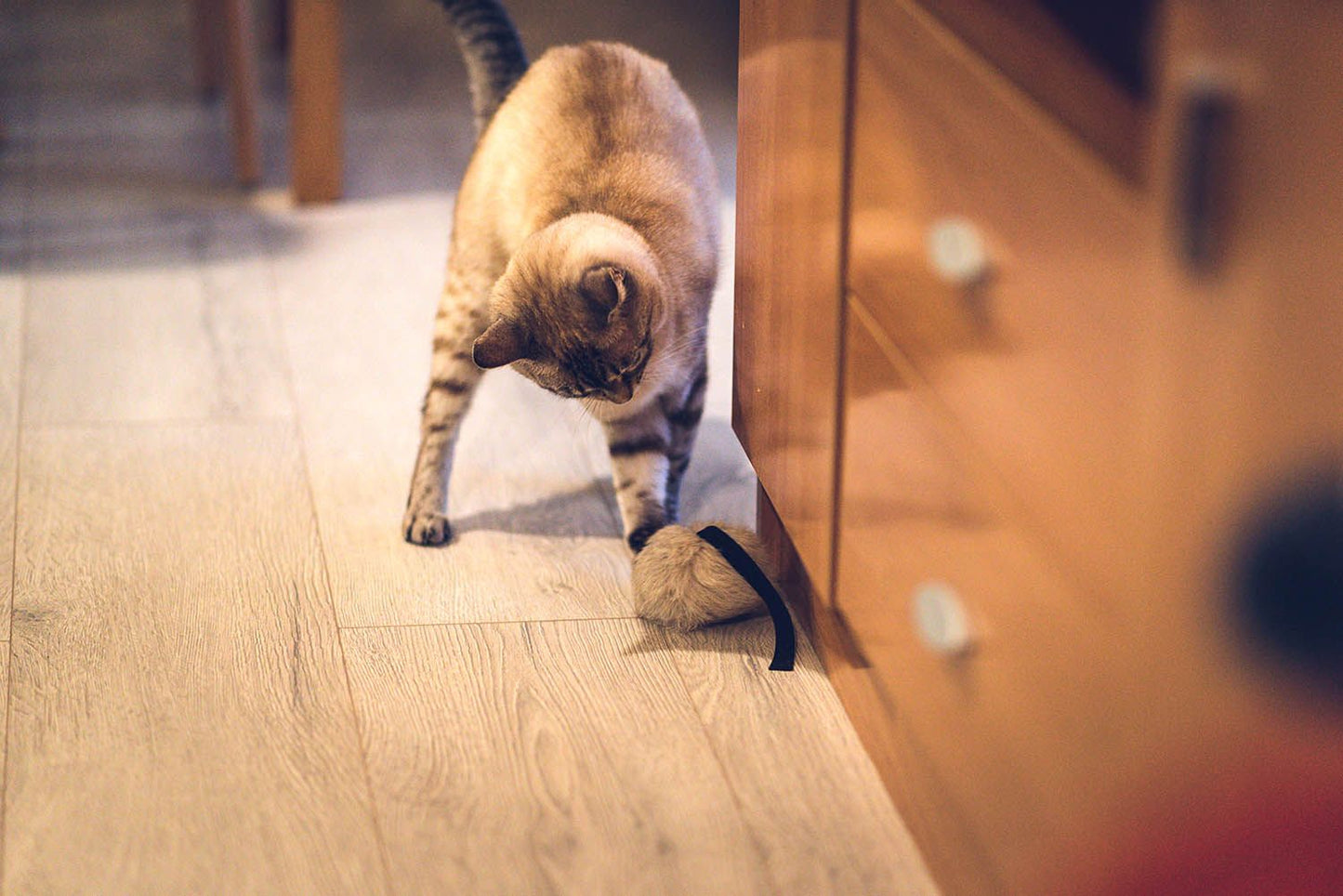 Furmouse kattenspeelgoed van echt konijnenbont met leren staart